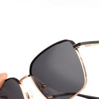 شركة جويريس لتصنيع النظارات المعدنية المستطيلة JC-84351